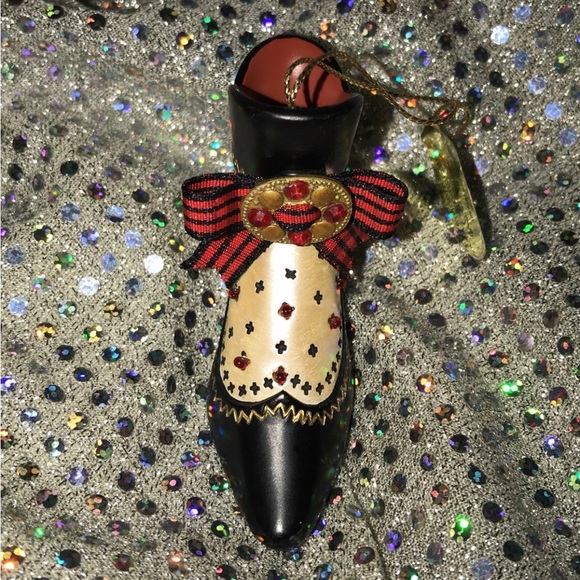 “Scottish Yuletide” Miniature Colletible Shoe - Picture 9 of 16